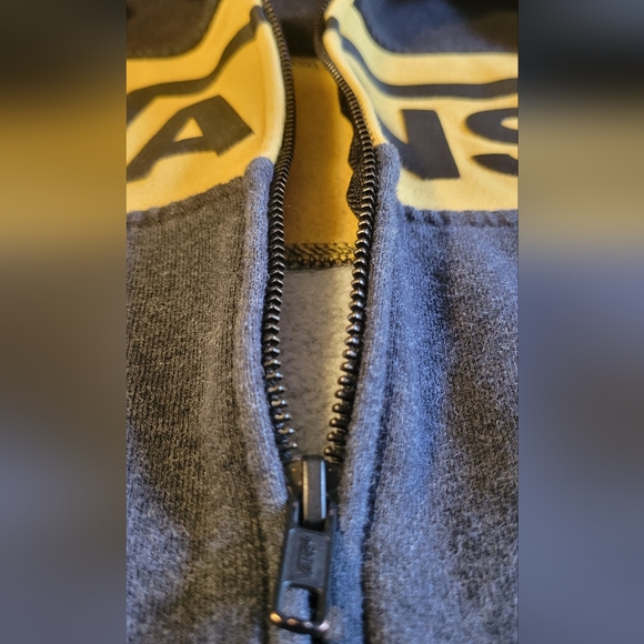 Vans Men's Hooded Sweatshirt - Picture 8 of 10